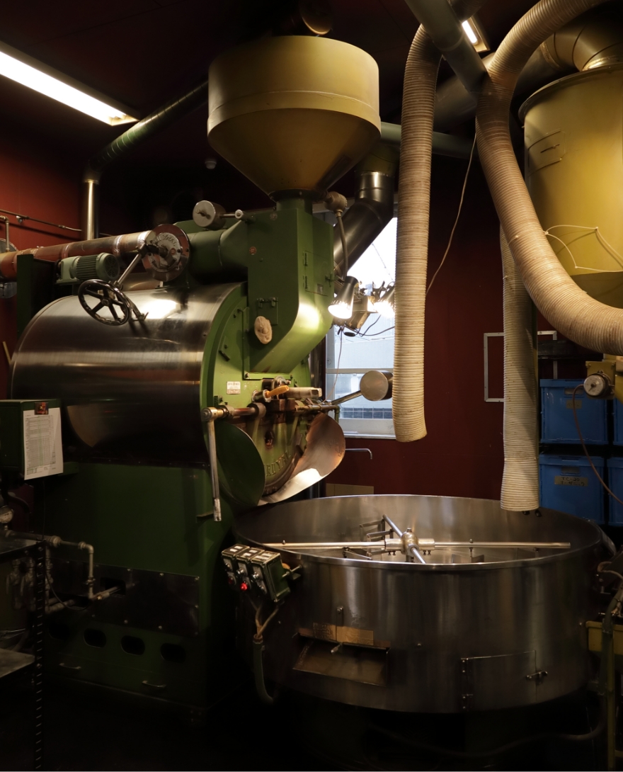 緑色のFUJI ROYAL製コーヒーロースター